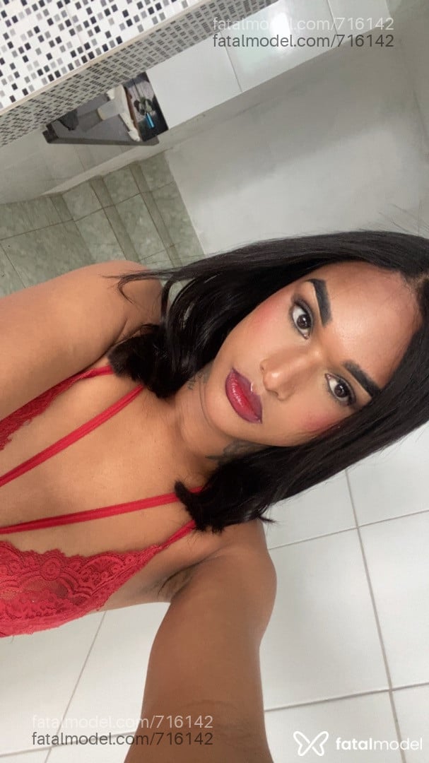 Acompanhante travesti morena (o) de olhos castanhos em Araxá - Gabrielly Cruz