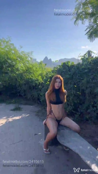 Acompanhante mulher ruiva (o) de olhos castanhos - Analu Acompanhante mulher ruiva (o) de olhos castanhos - Analu