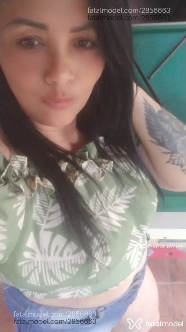 Acompanhante mulher com cabelo castanho de olhos castanhos em Juiz de Fora Acompanhante mulher com cabelo castanho de olhos castanhos em Juiz de Fora - Babygostosinha