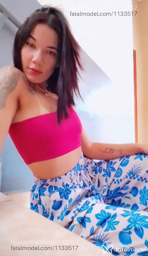 Acompanhante mulher morena (o) de olhos castanhos em Goiânia - Rebeca Barreira