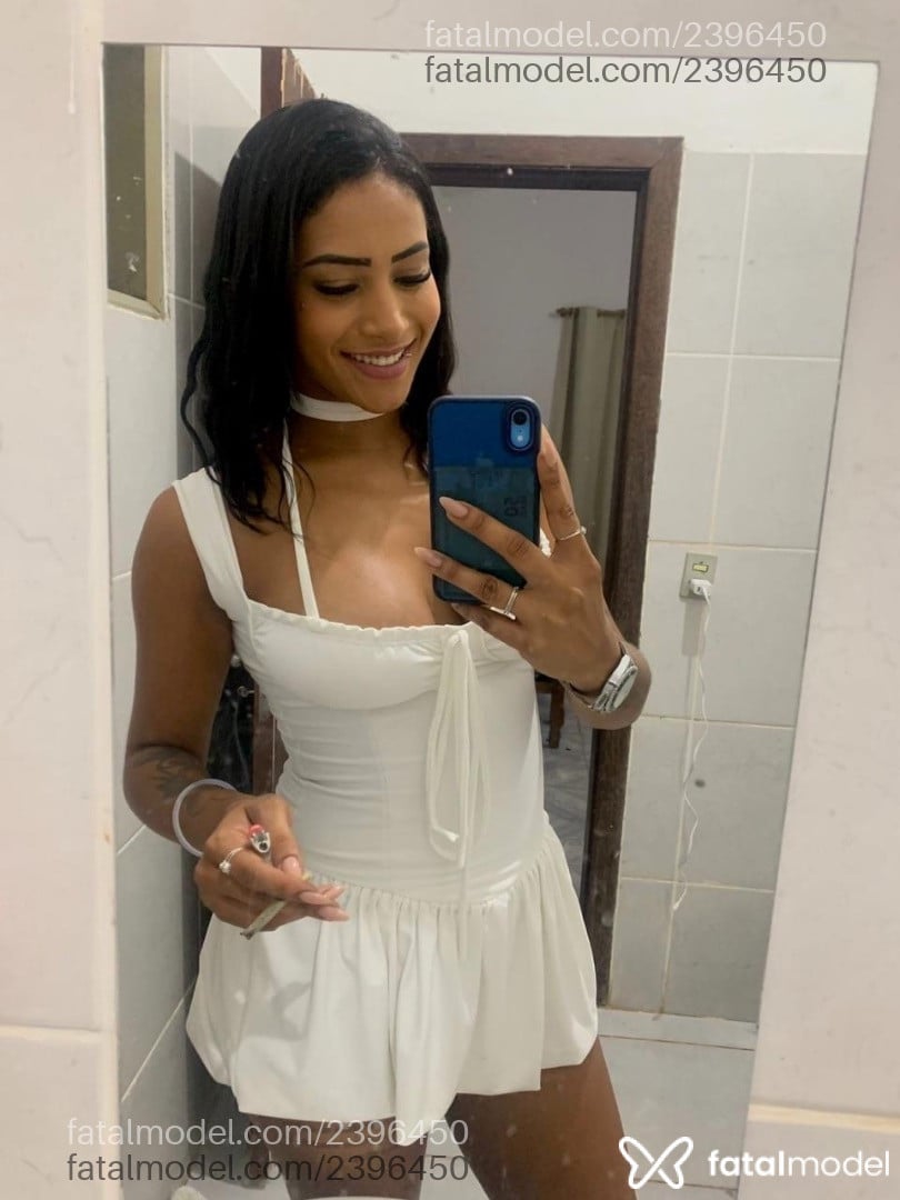 Acompanhante mulher morena (o) de olhos castanhos em Betim Acompanhante mulher morena (o) de olhos castanhos em Betim - Gigi