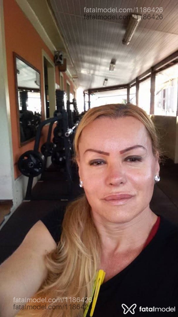 Acompanhante mulher trans loira (o) de olhos castanhos em Teresópolis Acompanhante mulher trans loira (o) de olhos castanhos em Teresópolis - KassandraDIOR