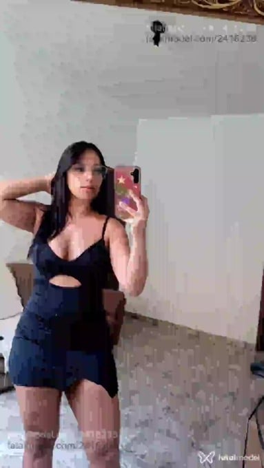 Acompanhante mulher morena (o) de olhos castanhos - Nanda Acompanhante mulher morena (o) de olhos castanhos - Nanda