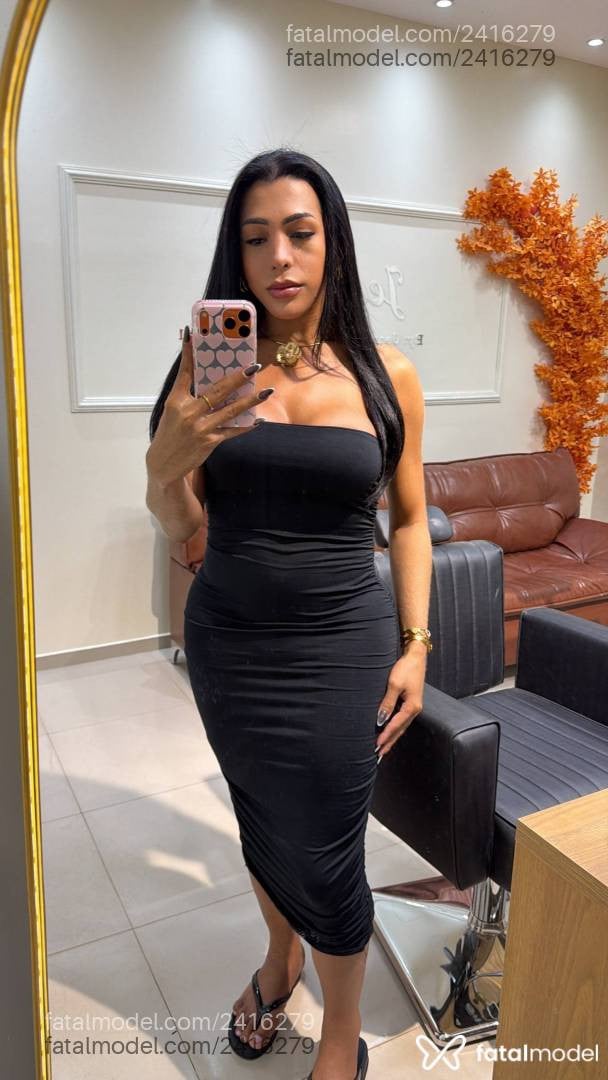 Acompanhante mulher trans morena (o) de olhos castanhos em Santarém Acompanhante mulher trans morena (o) de olhos castanhos em Santarém - Pamela Paniquete