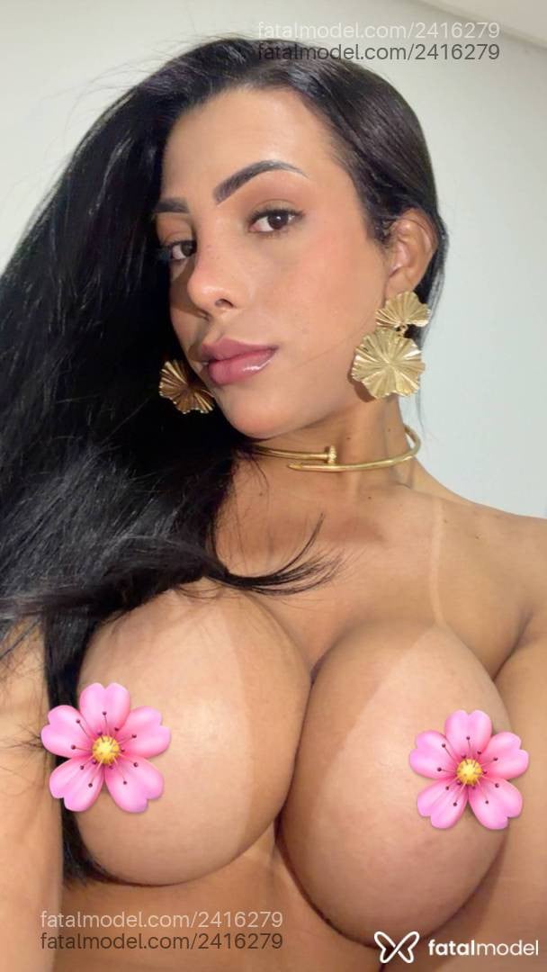 Acompanhante mulher trans morena (o) de olhos castanhos - Pamela Paniquete