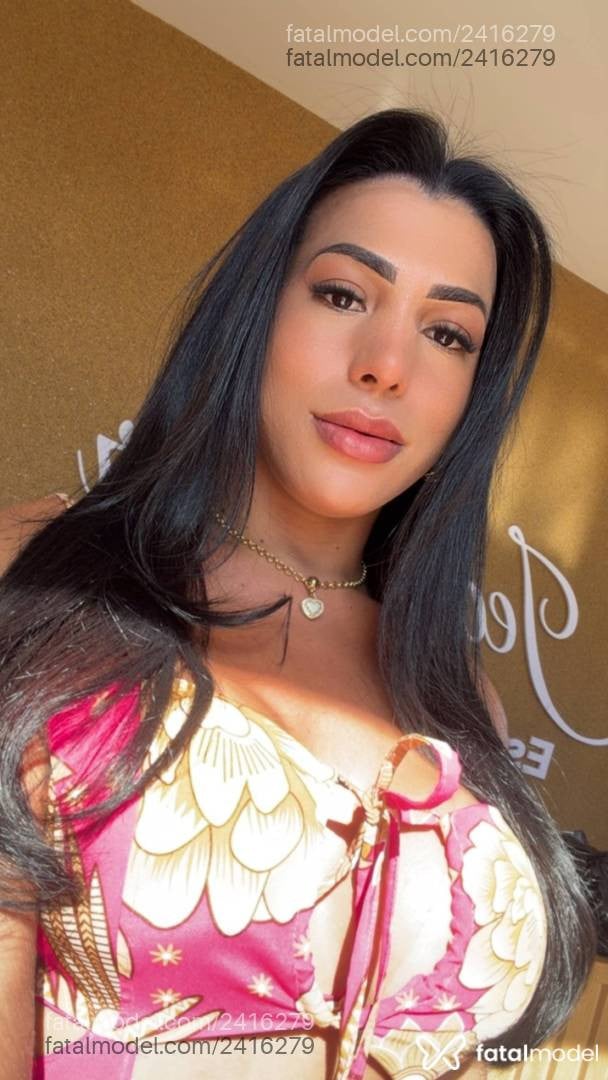 Acompanhante mulher trans morena (o) de olhos castanhos - Pamela Paniquete
