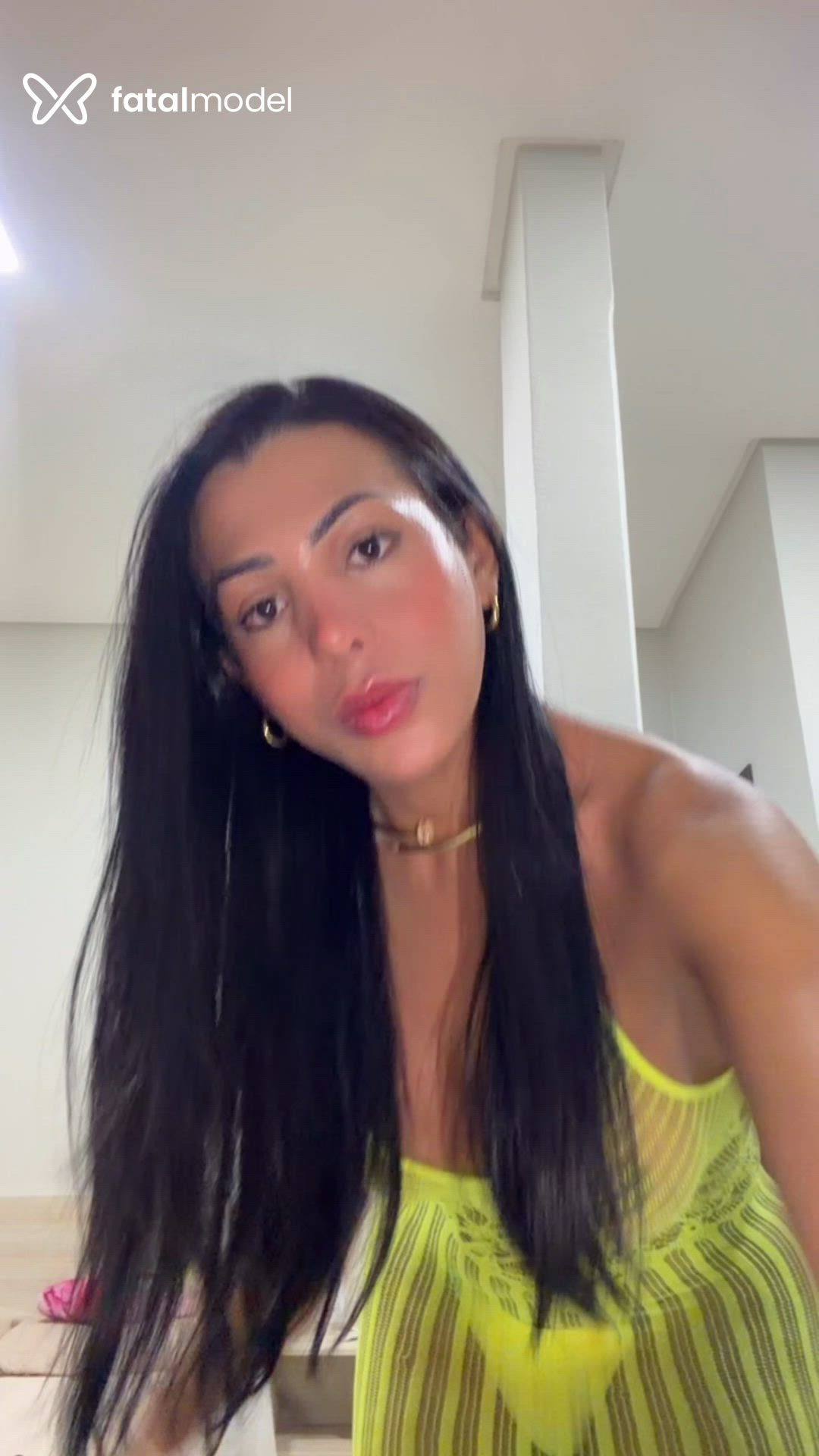 Acompanhante mulher trans morena (o) de olhos castanhos - Pamela Paniquete