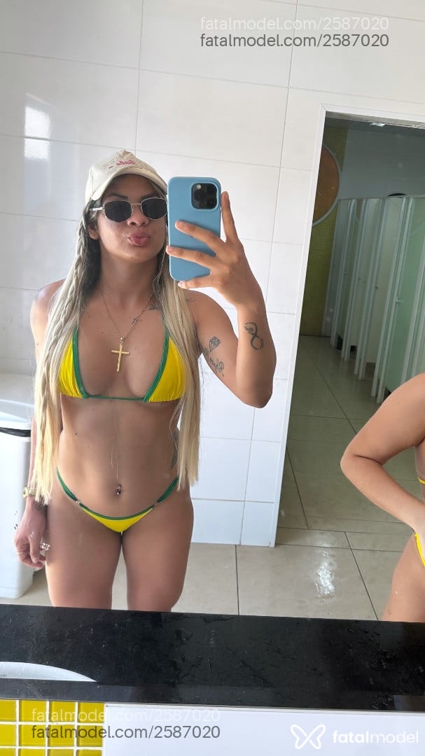 Acompanhante mulher loira (o) de olhos pretos em São Paulo - Bruna Monteiro