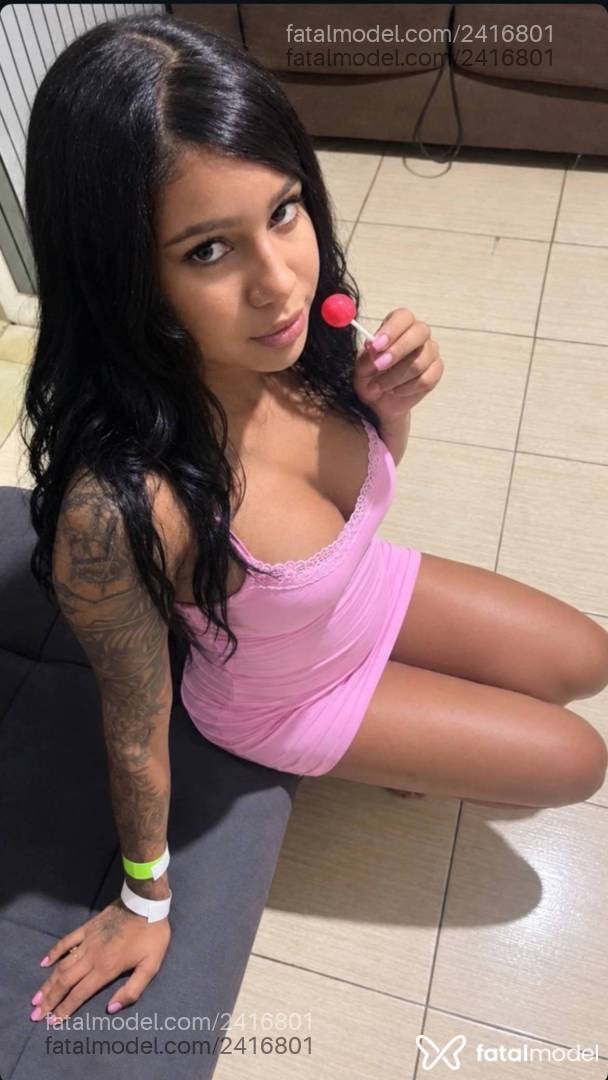 Acompanhante mulher morena (o) de olhos mel - Tainá