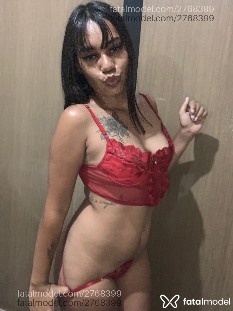 Acompanhante mulher com cabelo castanho de olhos castanhos em Andradina Acompanhante mulher com cabelo castanho de olhos castanhos em Andradina - Penelope