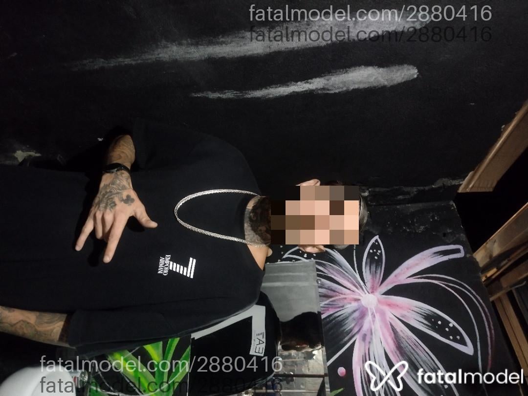 Acompanhante homem com cabelo castanho de olhos castanhos em São Paulo - Piloto