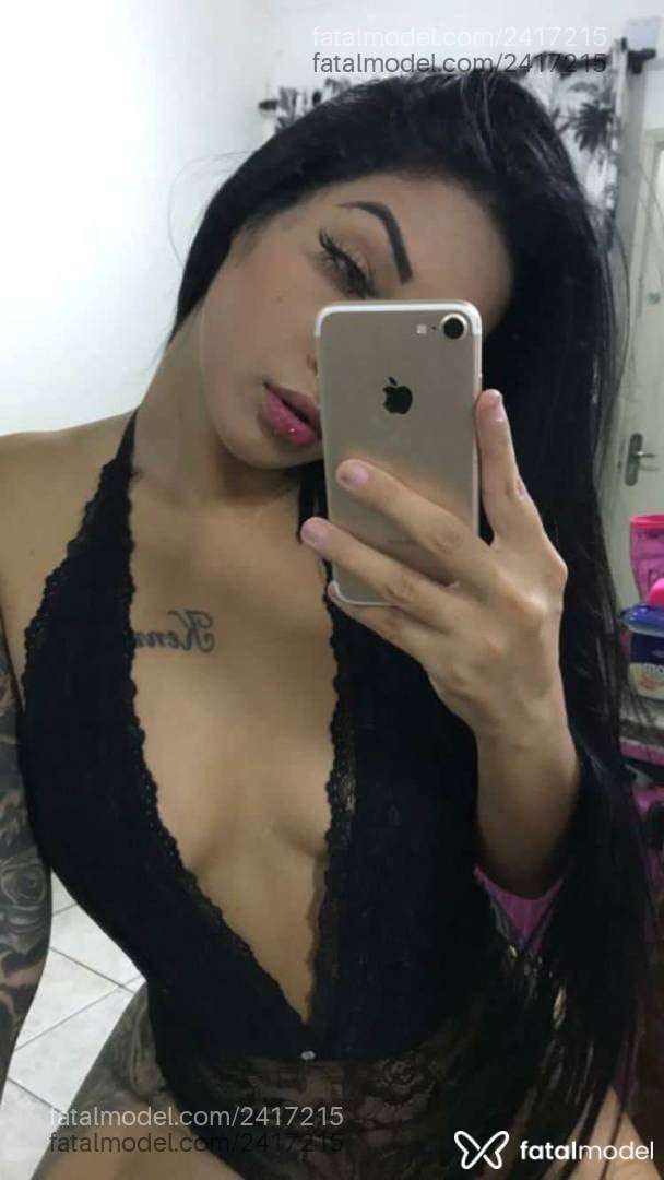 Acompanhante mulher morena (o) de olhos castanhos em Poá - Lara