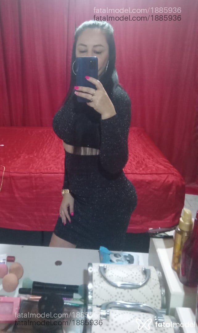 Acompanhante mulher morena (o) de olhos castanhos em São João Batista - Chele