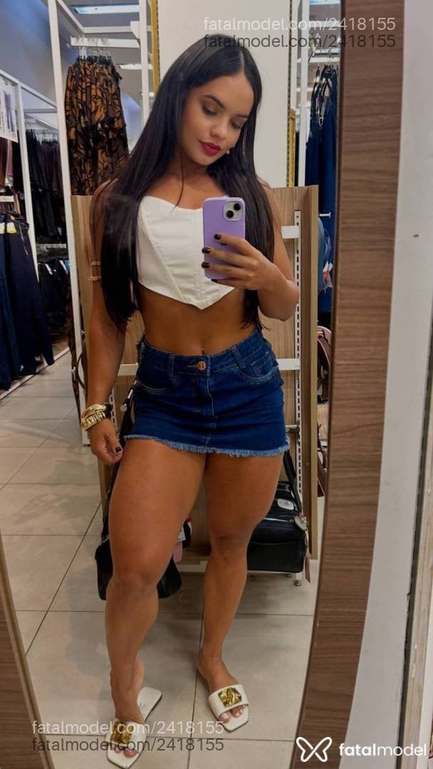 Acompanhante mulher morena (o) de olhos castanhos - Mel Santos
