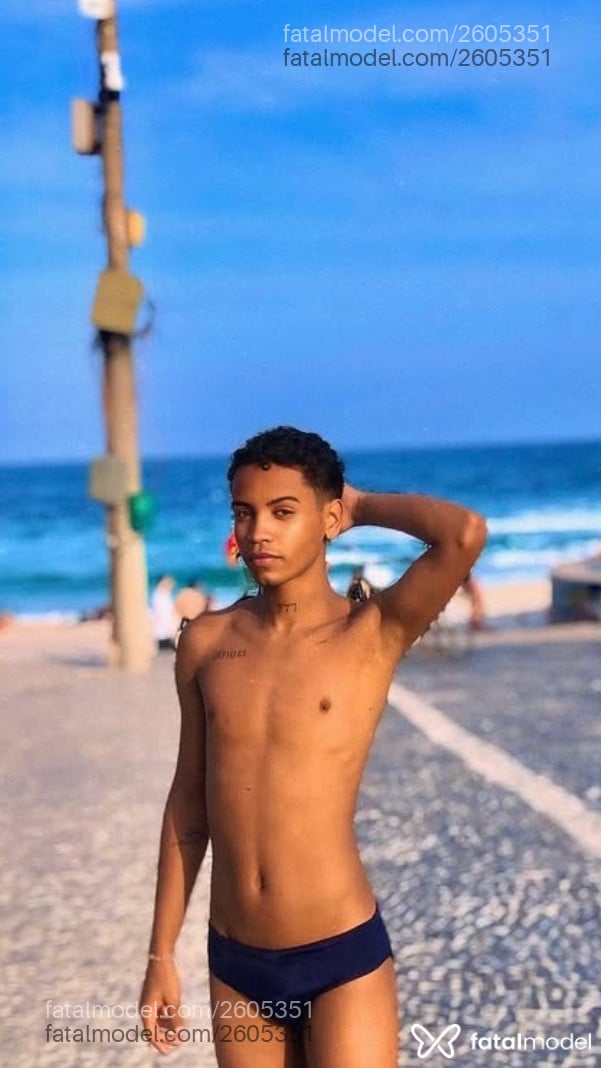 Acompanhante homem morena (o) de olhos pretos em Rio de Janeiro - Aron