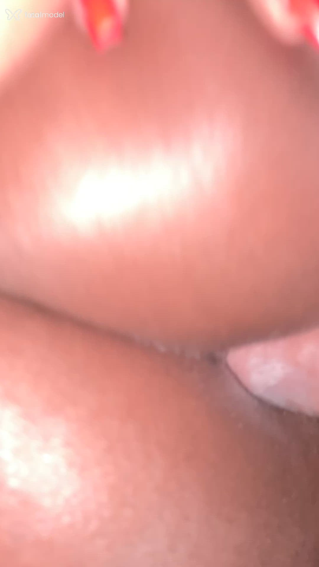 Acompanhante mulher morena (o) de olhos pretos em Porto Seguro Acompanhante mulher morena (o) de olhos pretos em Porto Seguro - Cacau