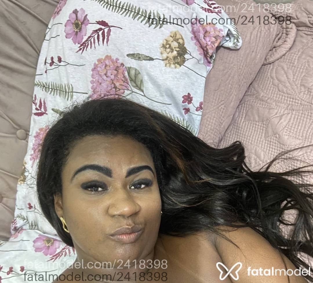 Acompanhante mulher morena (o) de olhos pretos em Porto Seguro - Cacau