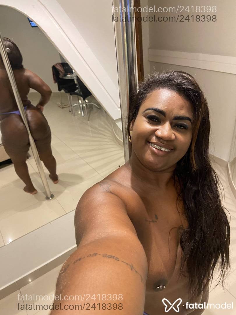 Acompanhante mulher morena (o) de olhos pretos em Porto Seguro Acompanhante mulher morena (o) de olhos pretos em Porto Seguro - Cacau