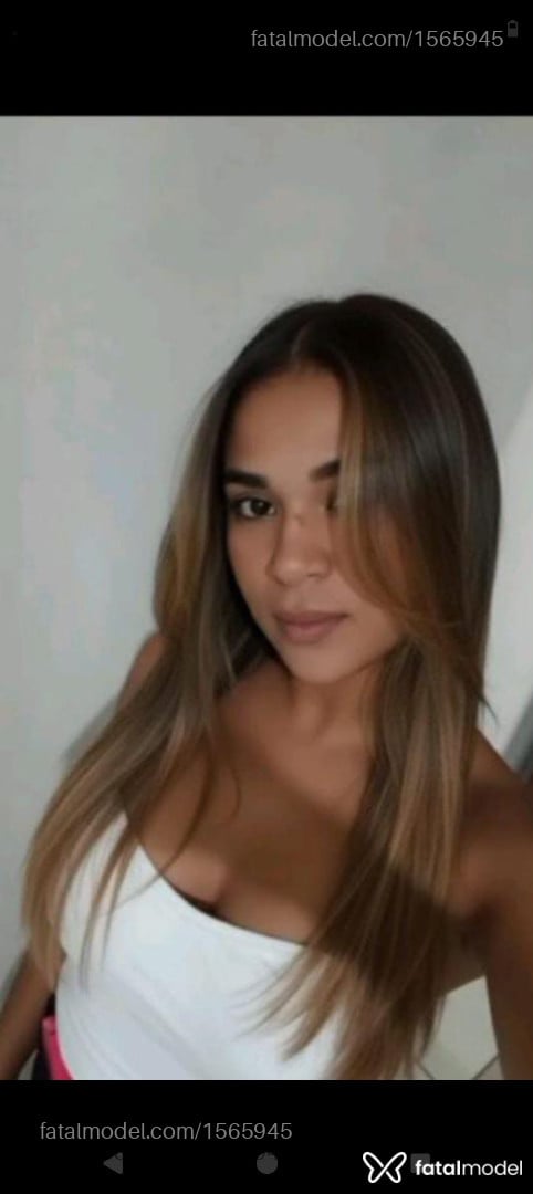 Acompanhante mulher com cabelo castanho de olhos castanhos em São José do Rio Preto - Tayna