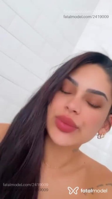 Acompanhante mulher morena (o) de olhos castanhos em São Paulo Acompanhante mulher morena (o) de olhos castanhos em São Paulo - Pietra Lima
