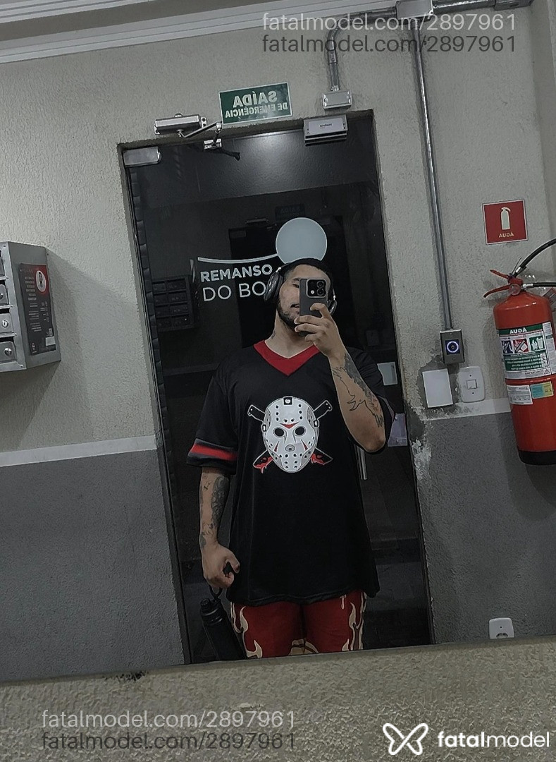 Acompanhante homem morena (o) de olhos castanhos em Ribeirão Preto - Pacheco