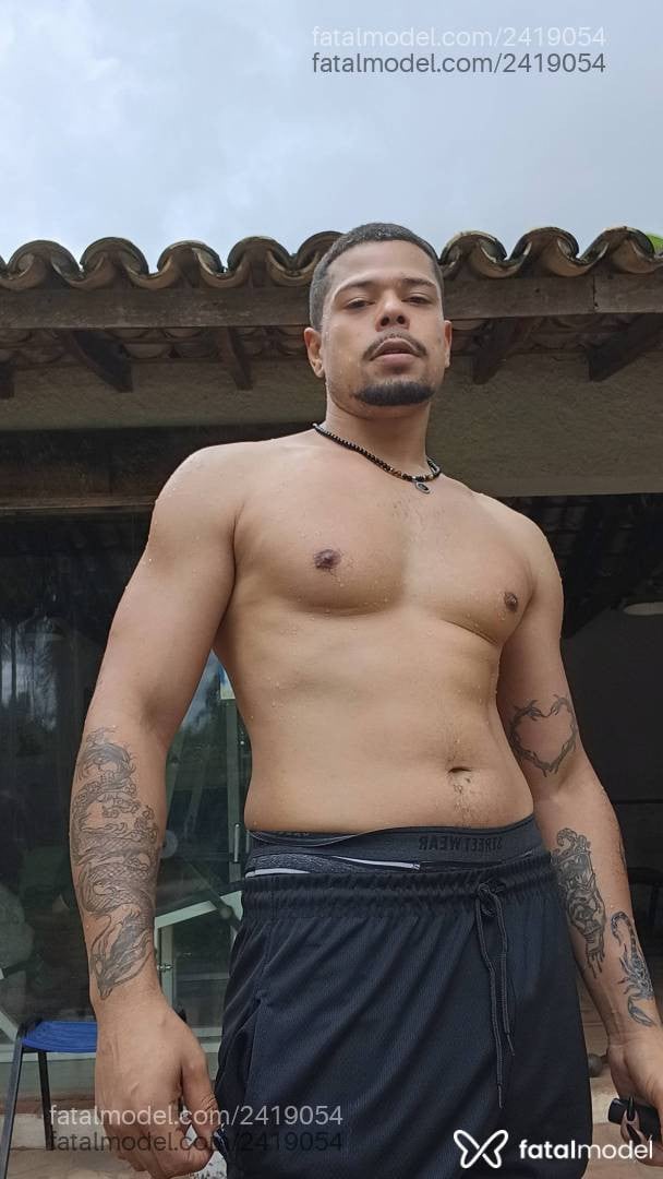 Acompanhante homem morena (o) de olhos castanhos - Eduardo Augusto