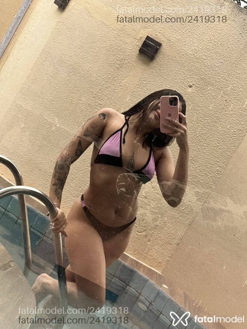Acompanhante mulher com cabelo castanho de olhos castanhos em Belo Horizonte - Luna Guimarães