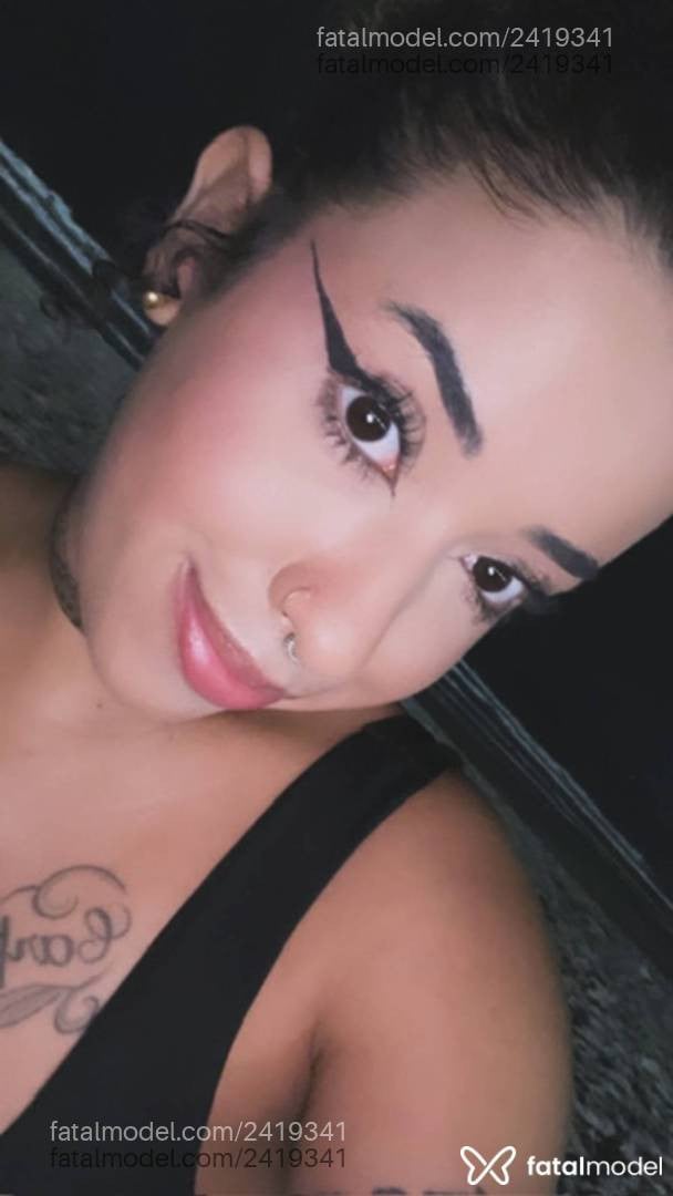 Acompanhante mulher loira (o) de olhos castanhos em Brusque - Liana