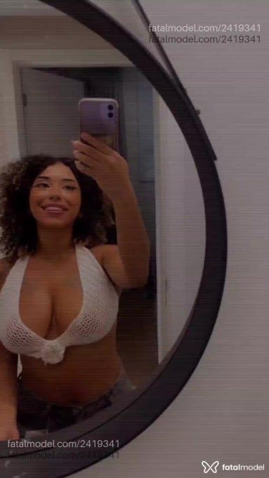 Acompanhante mulher loira (o) de olhos castanhos em Brusque - Liana