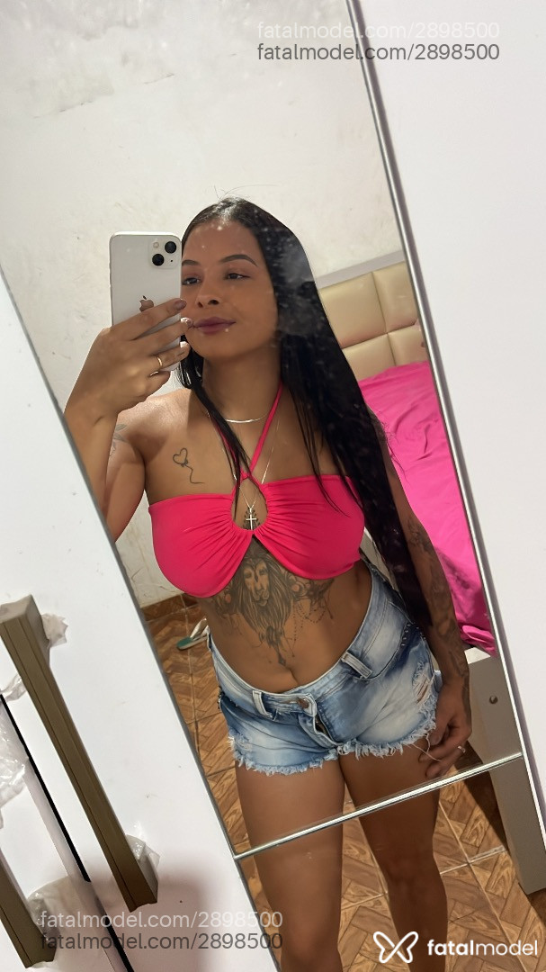 Acompanhante mulher morena (o) de olhos castanhos em Conceição do Mato Dentro - Larissa