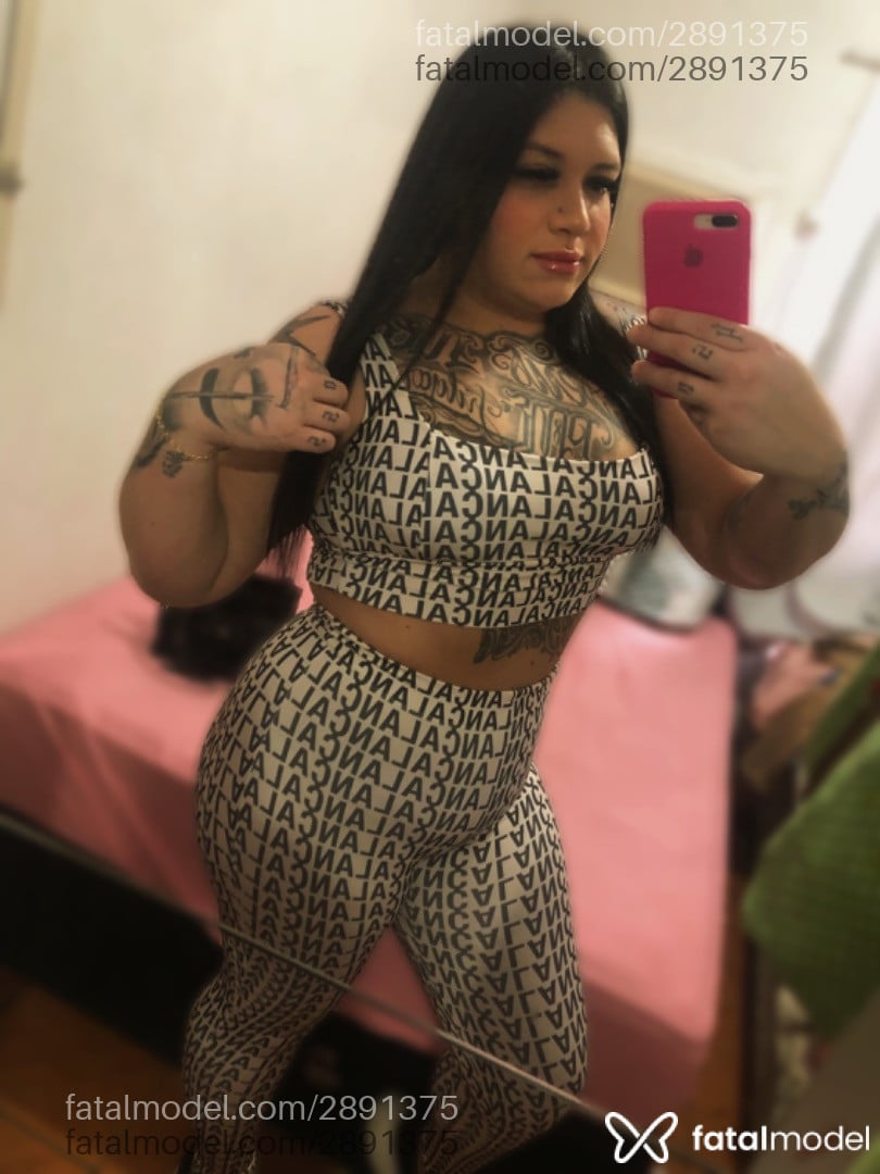 Acompanhante mulher morena (o) de olhos verdes em Curitiba - Ceci Berguental