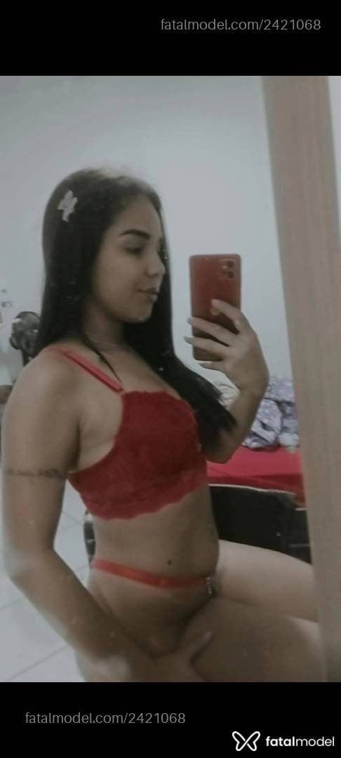 Acompanhante mulher morena (o) de olhos castanhos em Ji-Paraná Acompanhante mulher morena (o) de olhos castanhos em Ji-Paraná - Emilly