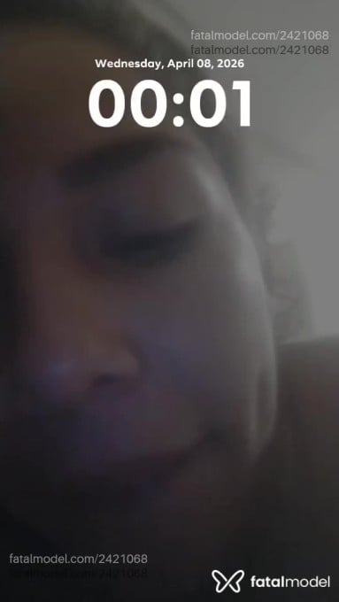 Acompanhante mulher morena (o) de olhos castanhos em Ji-Paraná - Emilly
