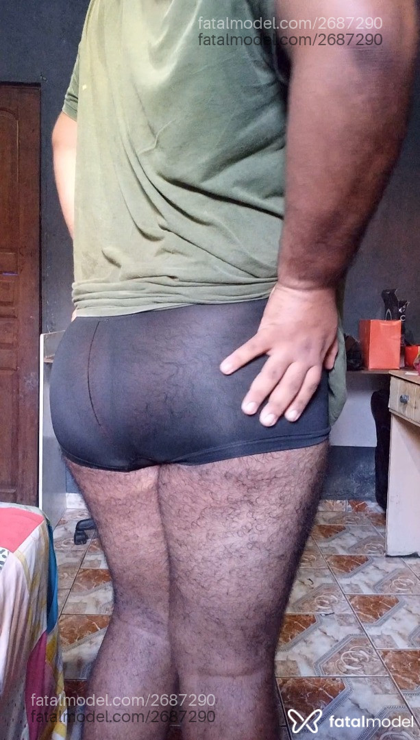 Acompanhante homem morena (o) de olhos castanhos em Confresa Acompanhante homem morena (o) de olhos castanhos em Confresa - Carl Sant