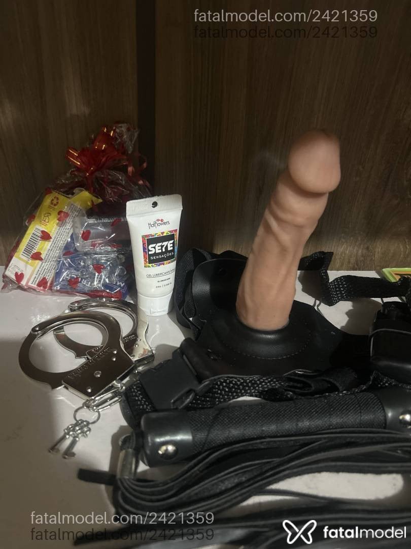 Acompanhante mulher com cabelo castanho de olhos castanhos em Concórdia - Isadora