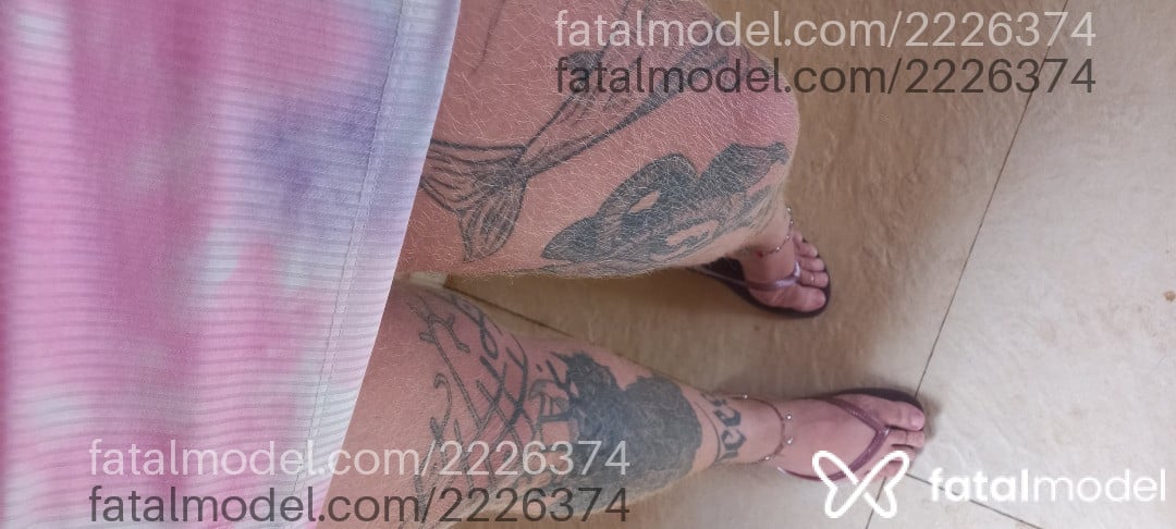 Acompanhante mulher com cabelo castanho de olhos castanhos em Brasília Acompanhante mulher com cabelo castanho de olhos castanhos em Brasília - Thais
