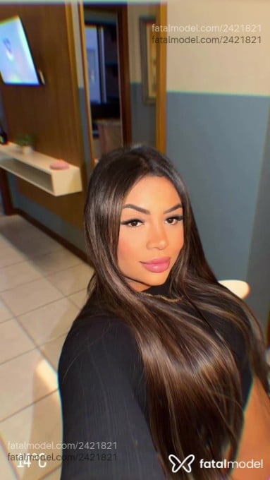 Acompanhante mulher morena (o) de olhos pretos em Montenegro Acompanhante mulher morena (o) de olhos pretos em Montenegro - Mariana Azevedo