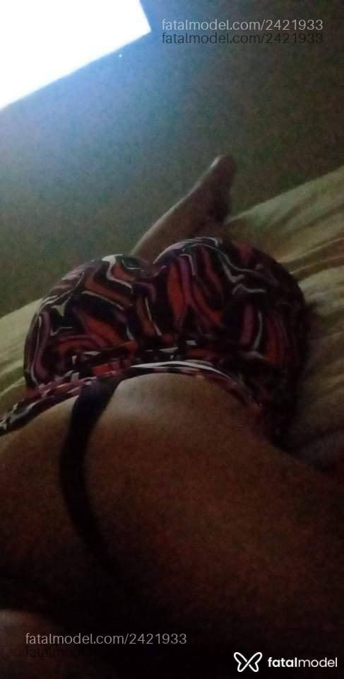 Acompanhante mulher morena (o) de olhos castanhos em Cascavel - Juliana Lopez