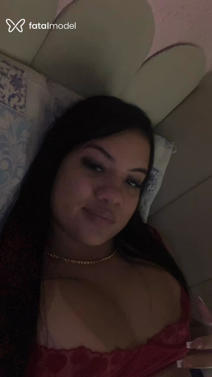 Acompanhante mulher morena (o) de olhos castanhos - Kayllaynne Machado