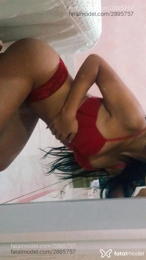 Acompanhante mulher morena (o) de olhos castanhos em Goiânia Acompanhante mulher morena (o) de olhos castanhos em Goiânia - Morena