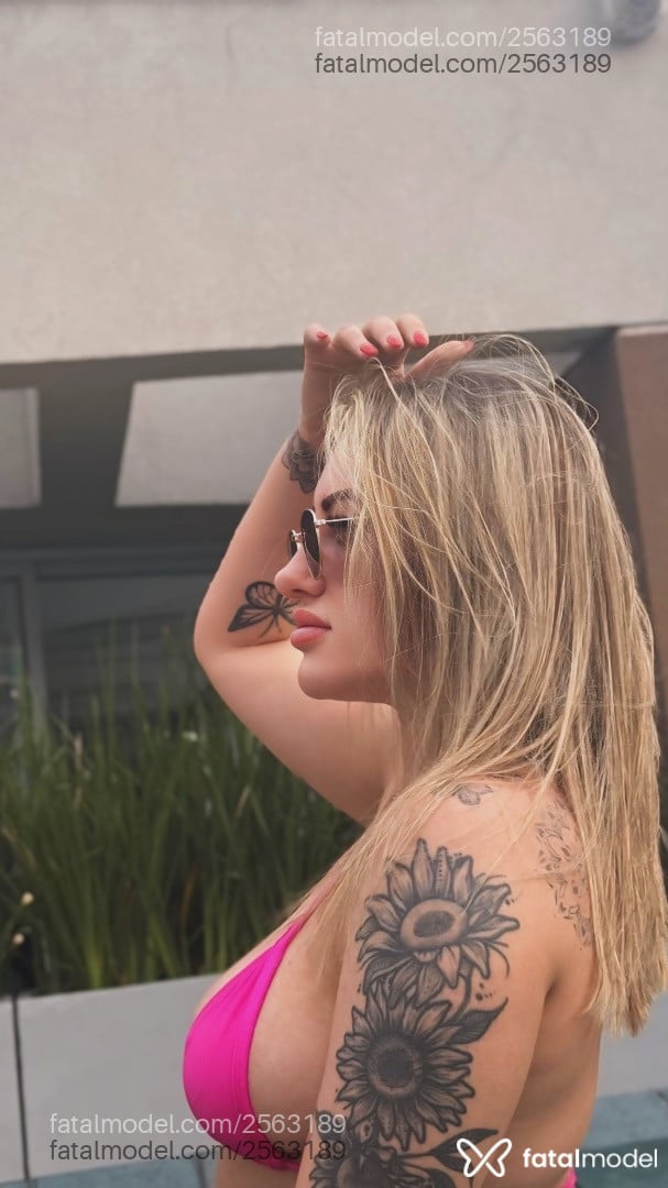 Acompanhante mulher loira (o) de olhos azuis em São Paulo Acompanhante mulher loira (o) de olhos azuis em São Paulo - Rafaela