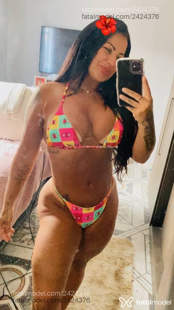 Acompanhante mulher morena (o) de olhos castanhos - Melissa Lacróss