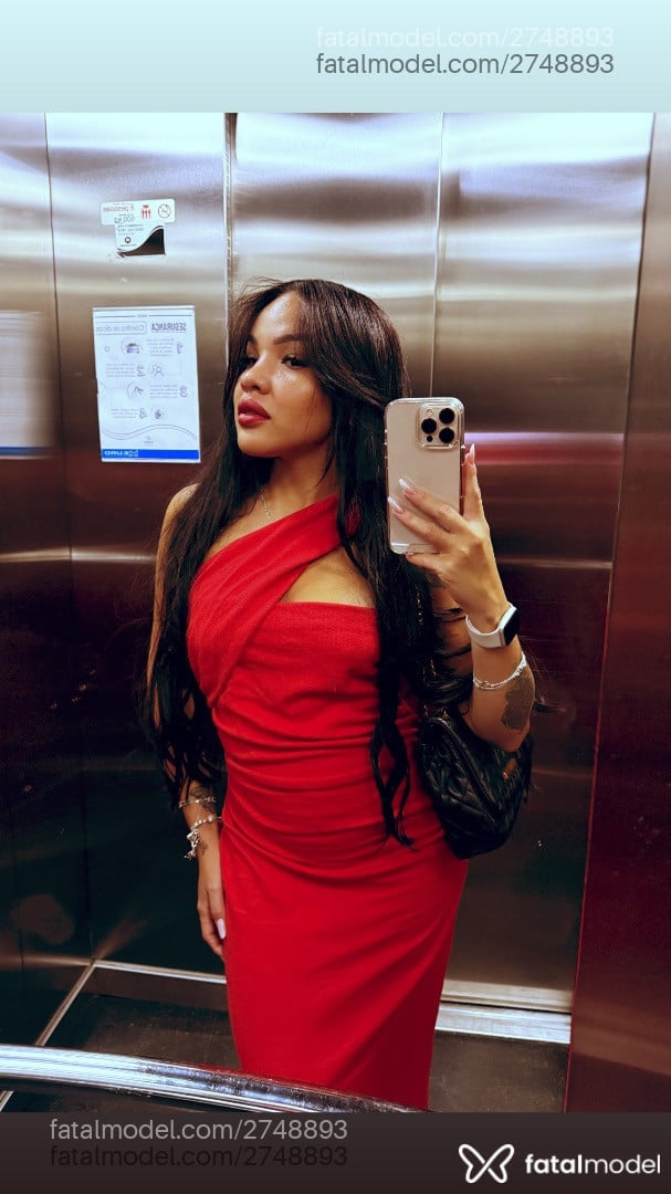 Acompanhante mulher com cabelo castanho de olhos castanhos em Paragominas Acompanhante mulher com cabelo castanho de olhos castanhos em Paragominas - ísis Lore