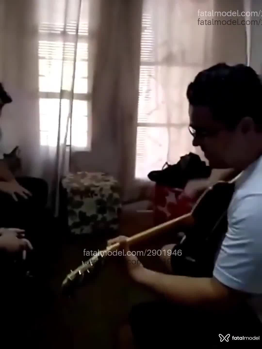 Acompanhante homem com cabelo castanho de olhos castanhos em Tupã Acompanhante homem com cabelo castanho de olhos castanhos em Tupã - Dreamer