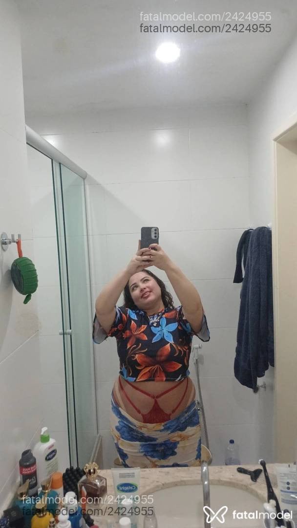 Acompanhante mulher loira (o) de olhos verdes - Larissa Ferreira
