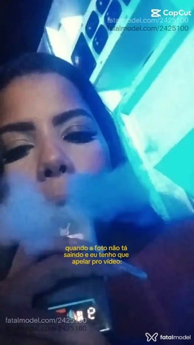 Acompanhante mulher morena (o) de olhos castanhos em Saquarema - Samira