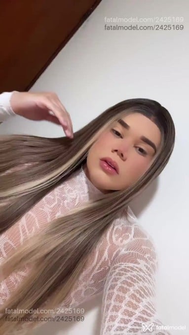 Acompanhante mulher trans loira (o) de olhos castanhos em Caruaru Acompanhante mulher trans loira (o) de olhos castanhos em Caruaru - Maria Clara
