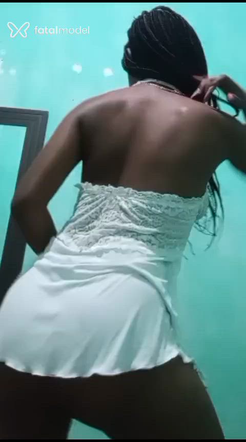 Acompanhante mulher morena (o) de olhos pretos em Recife Acompanhante mulher morena (o) de olhos pretos em Recife - Pérola Negra