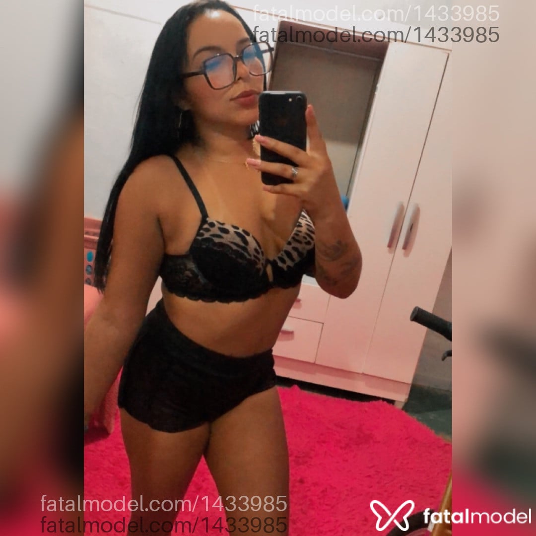 Acompanhante mulher morena (o) de olhos castanhos em Juína - Acreana Jambo
