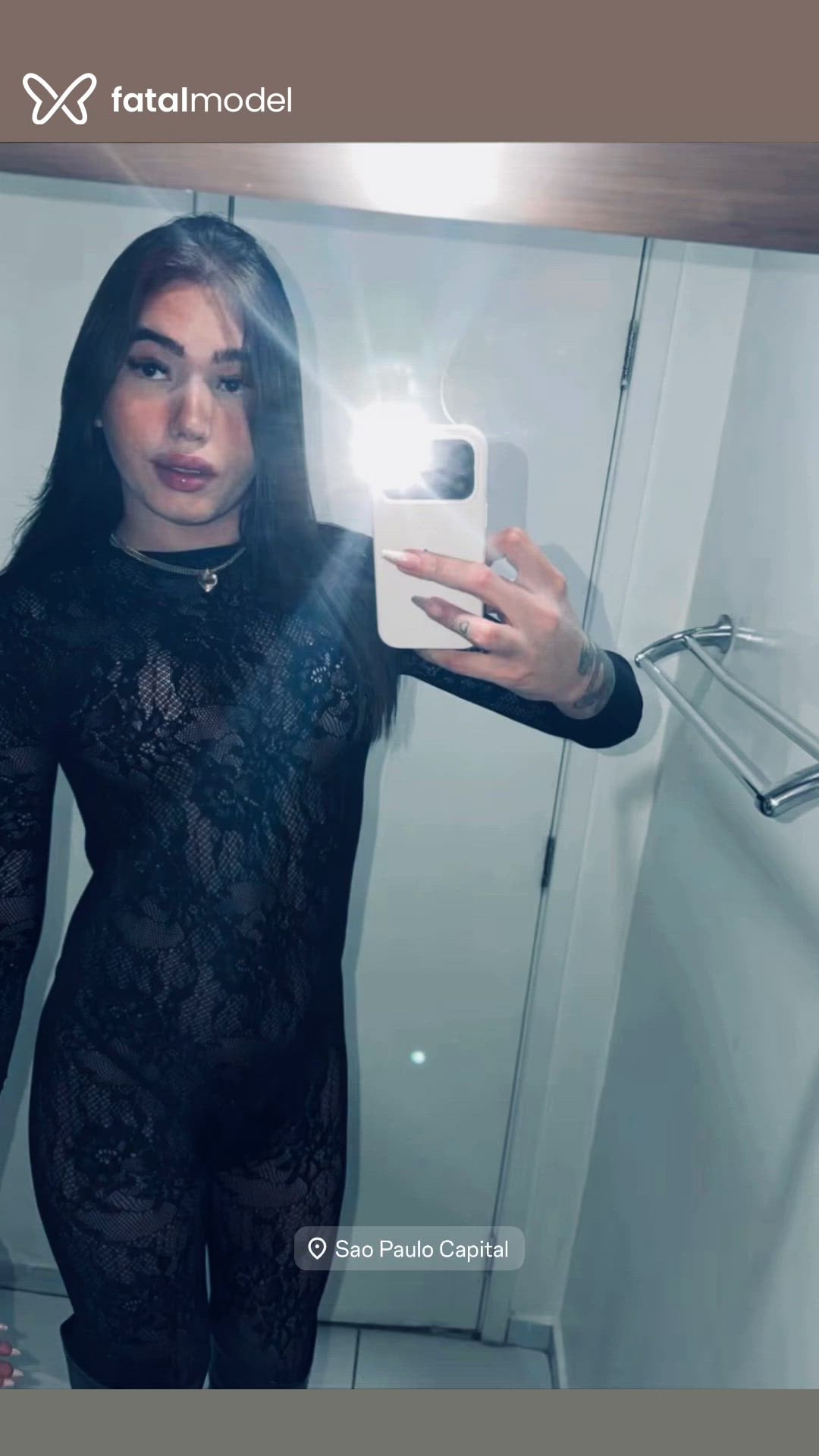 Acompanhante mulher trans com cabelo castanho de olhos castanhos em Ribeirão Preto Acompanhante mulher trans com cabelo castanho de olhos castanhos em Ribeirão Preto - Jhenifer Villar